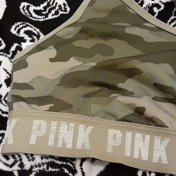 Pink VS camo sports bra - Picture 2 of 5
